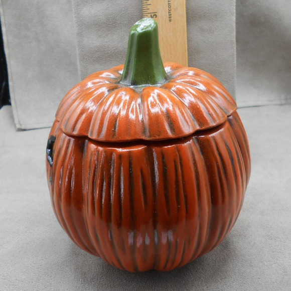 Vintage Jack O'Lantern Halloween Pumpkin 5" Round 5.5" Tall w/Hole for Light - Picture 6 of 10